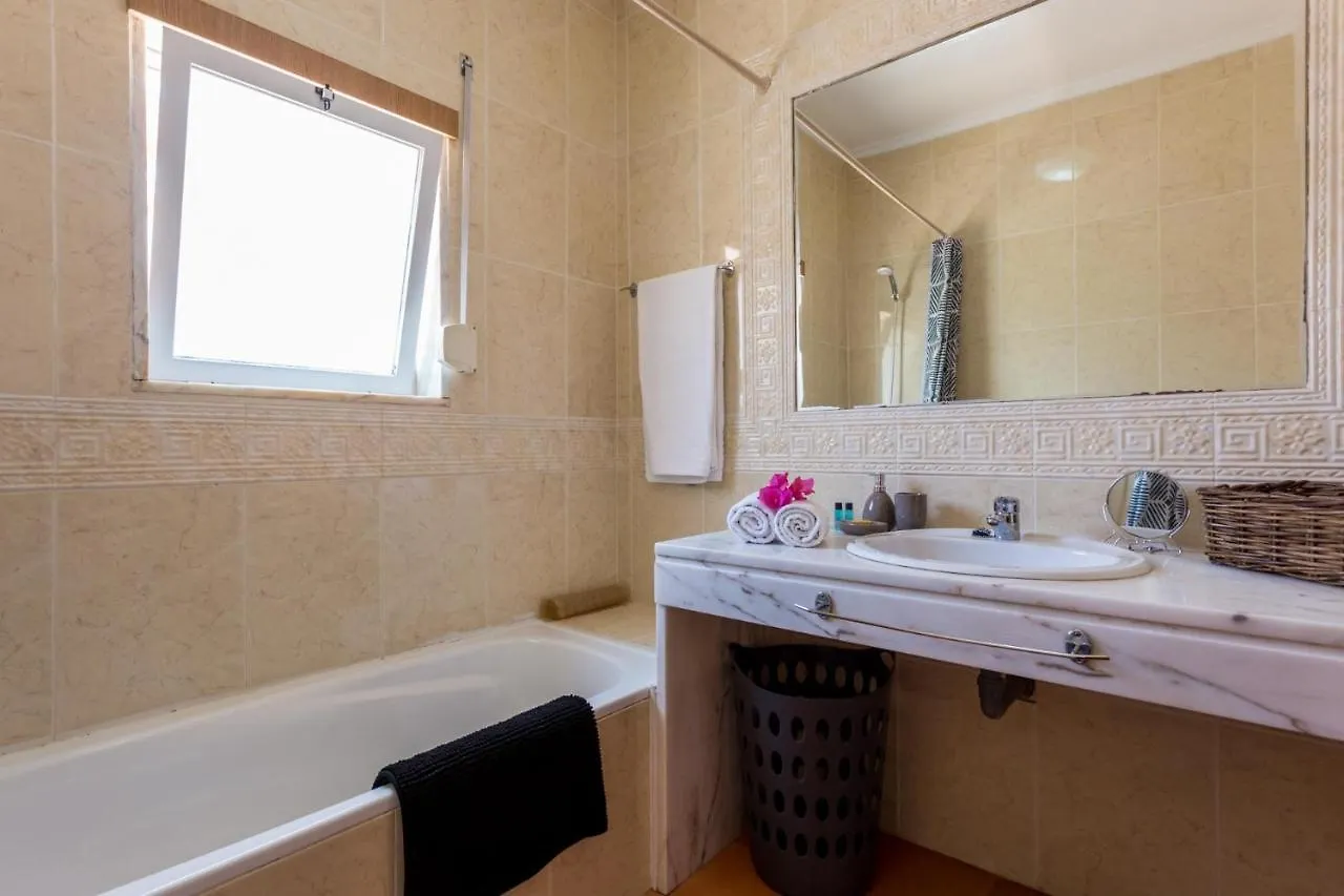 Holiday home Coolhouses Algarve, Casa Das Amendoeiras, V4 Praia Da Luz